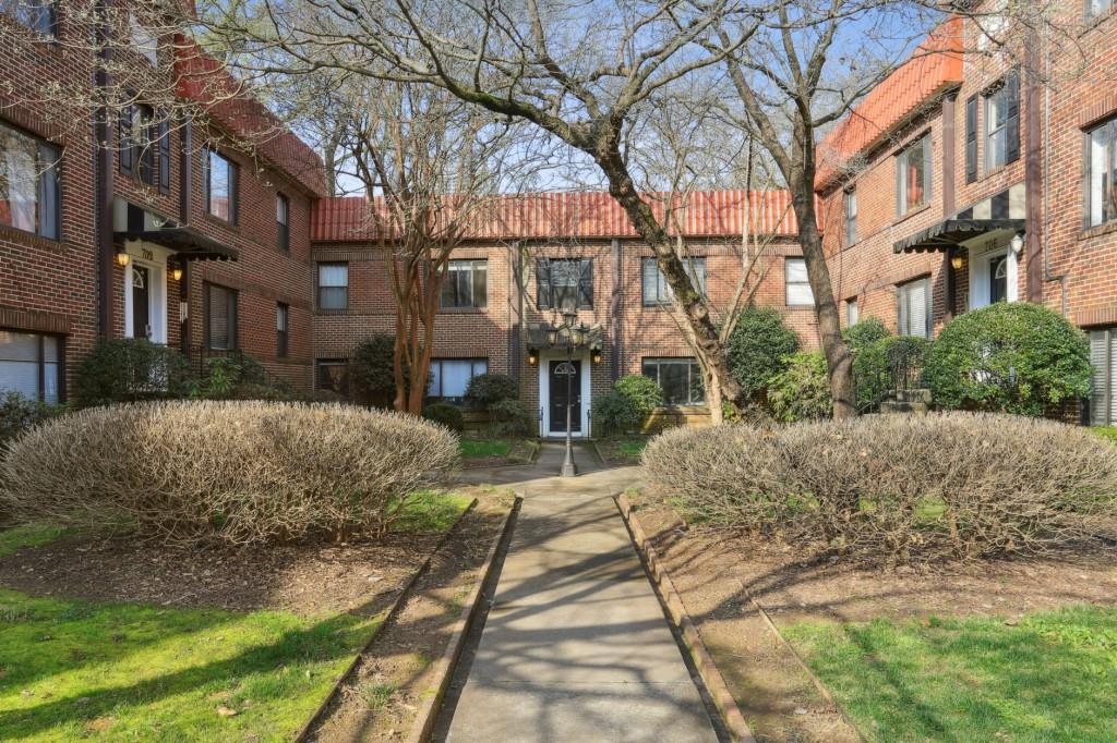 702 Argonne AVE NE #3