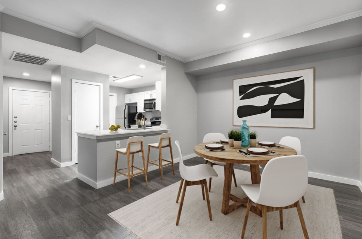 Amazing 1/1 Value just north of downtown Austin