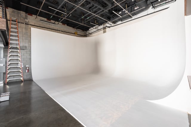 Studio Solar 🌖