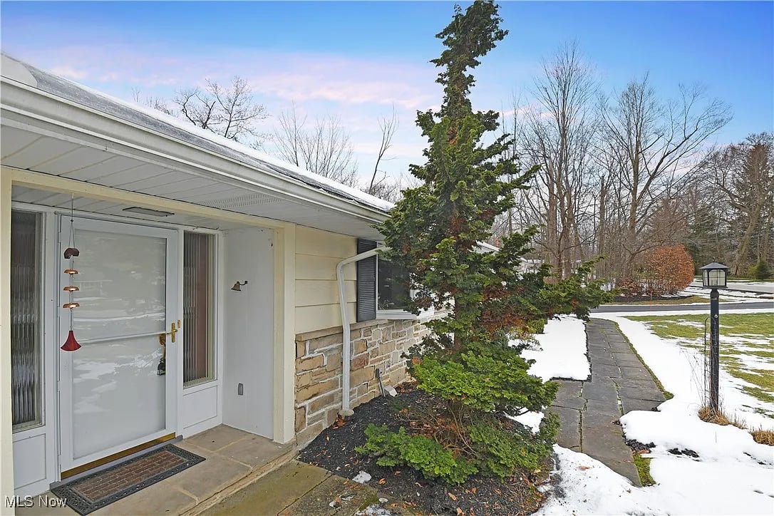 31150 Fox Hollow Dr