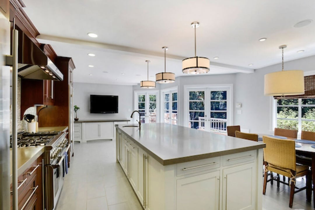 Ridge Oasis