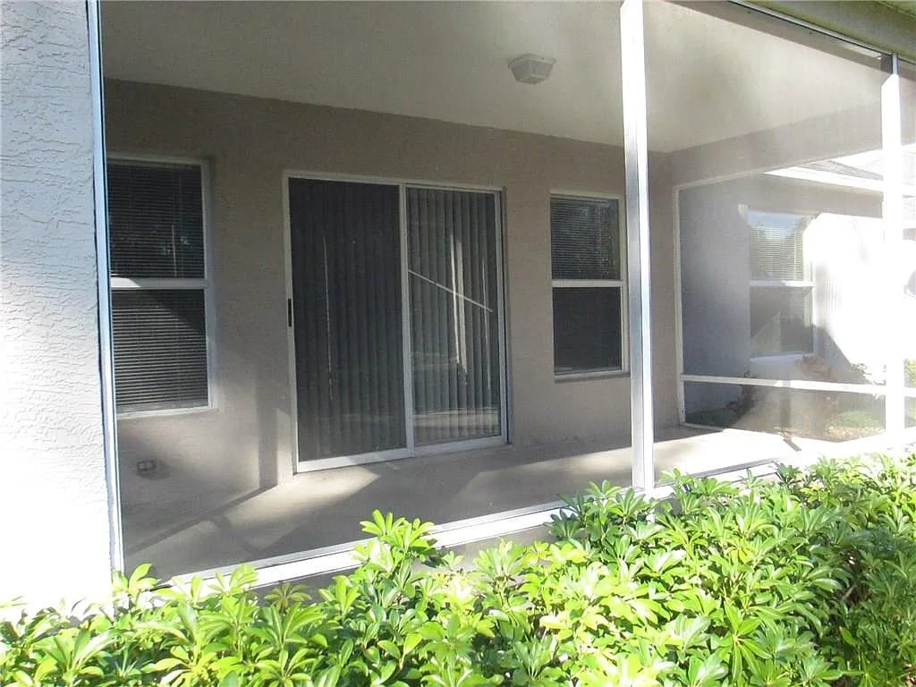 9036 106th Ct