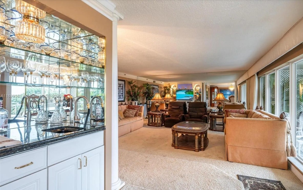 4301 N Ocean Blvd #303A