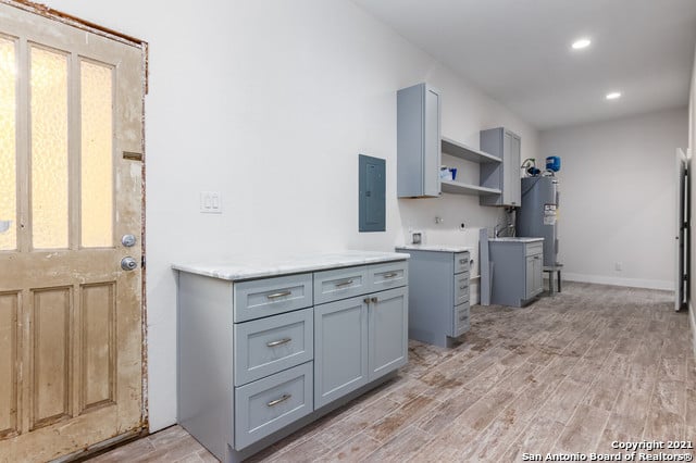 513 Rua DE Matta St