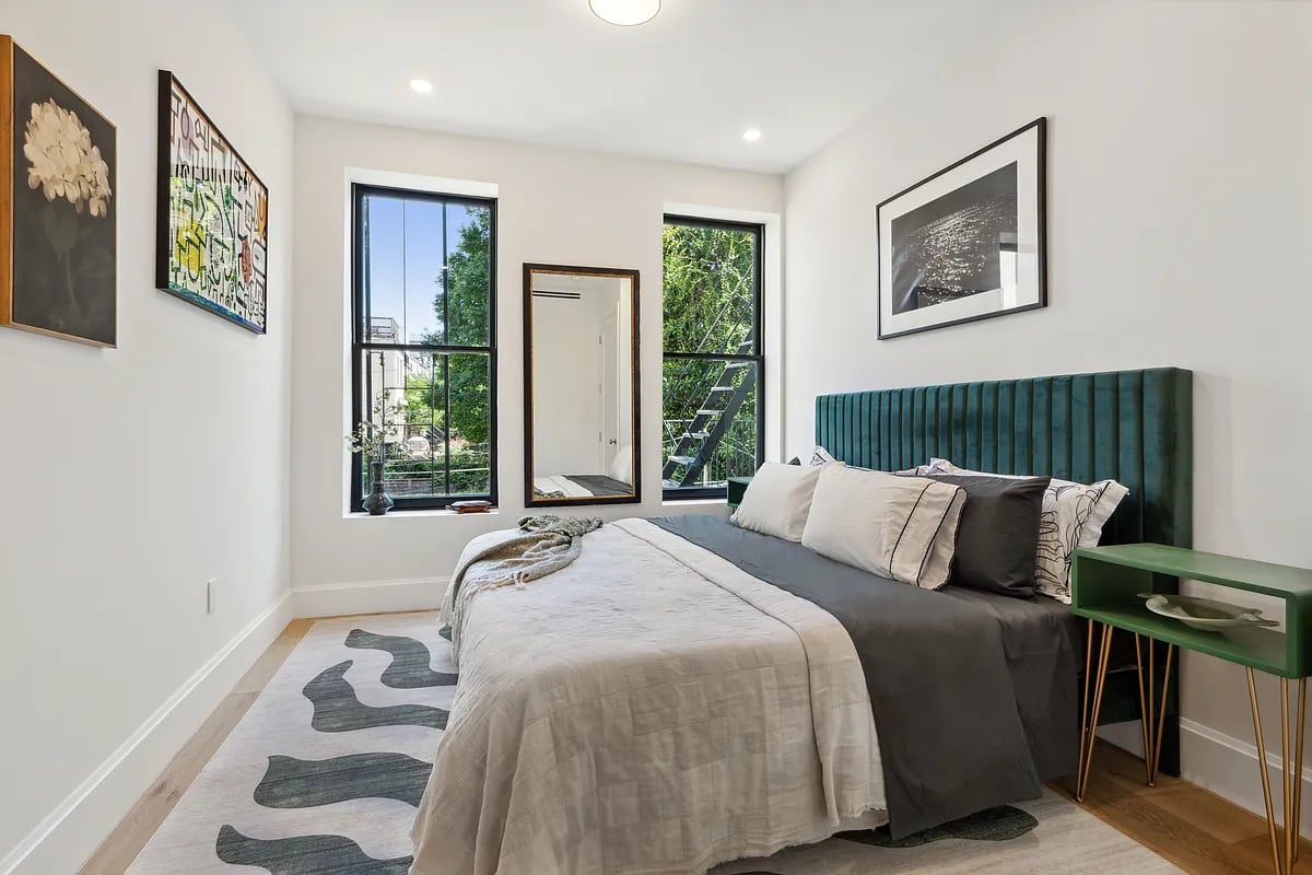 353 6th Avenue #2