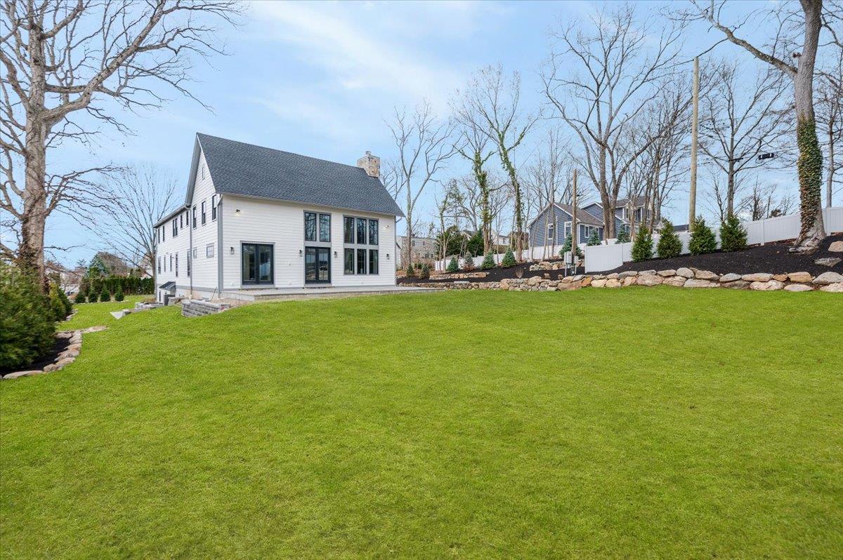 23 Sylvan Rd