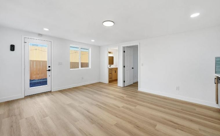 2828 Mission Village Dr, San Diego, CA 92123