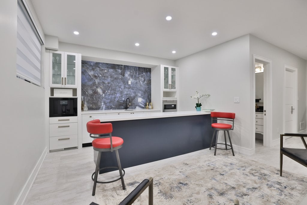 47 Thirteenth St
