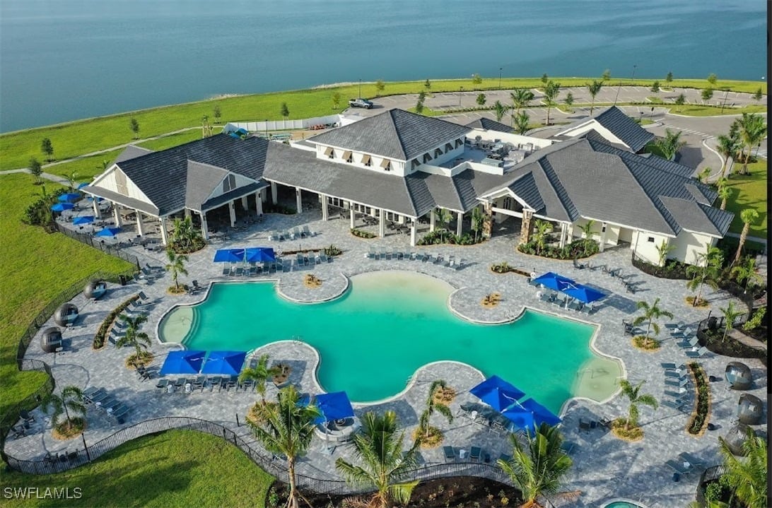 14538 Blue Bay Cir