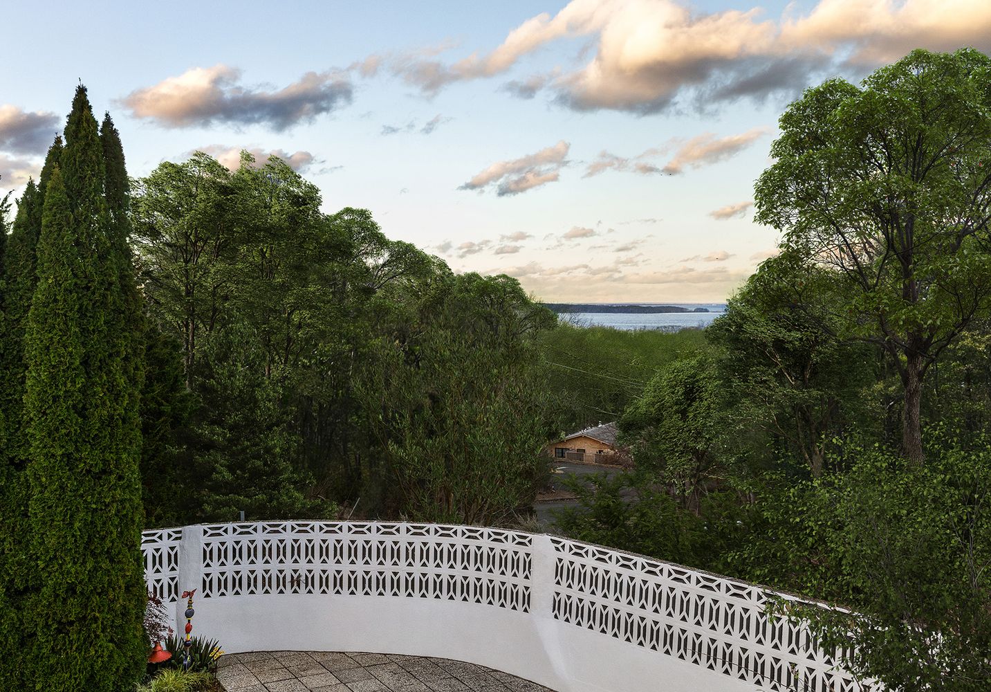 A Modern Village Retreat with Water Views to Connecticut