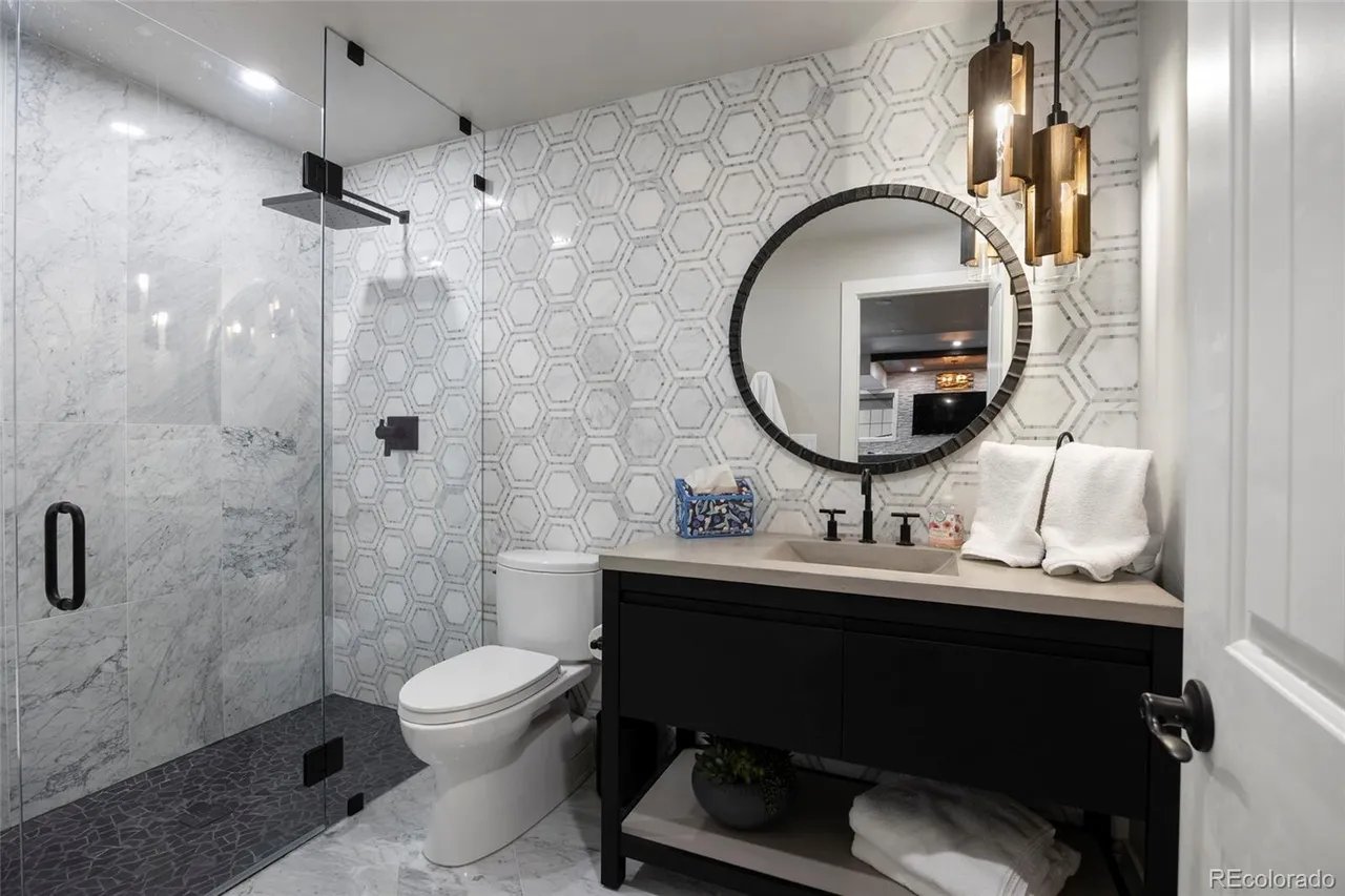 10601 Montecito Dr