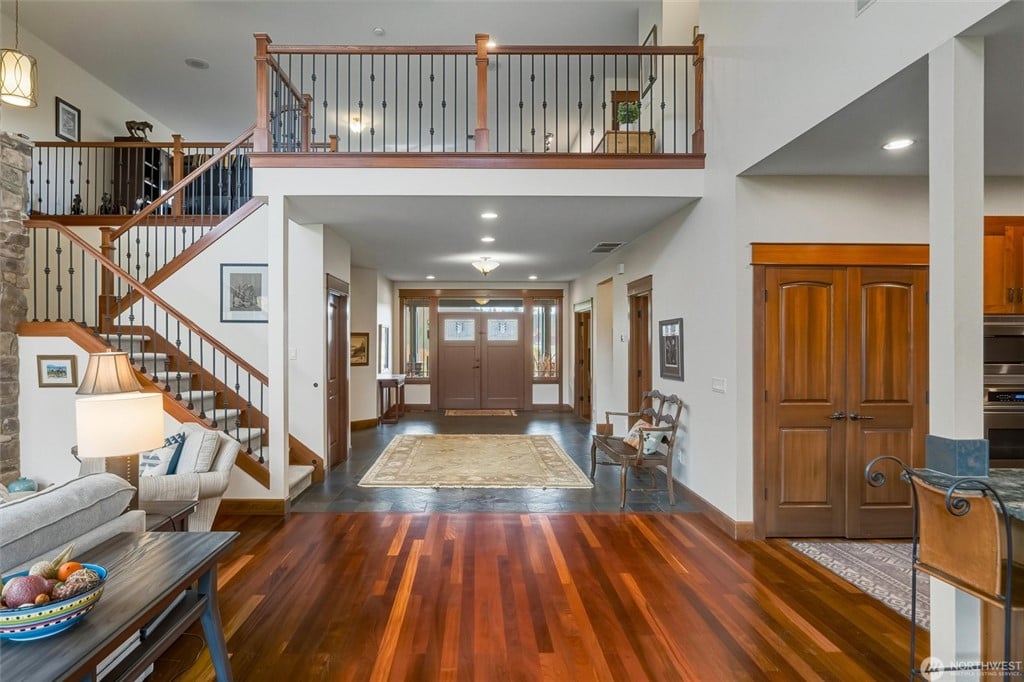 15713 365th Avenue SE