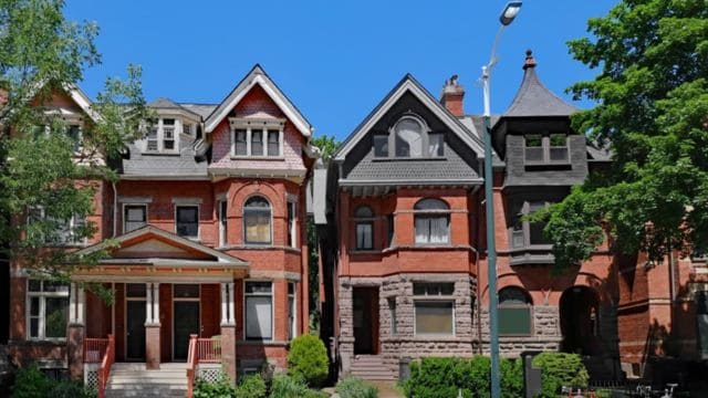 Top 5 BEST Restaurants in The Beaches Toronto 2024