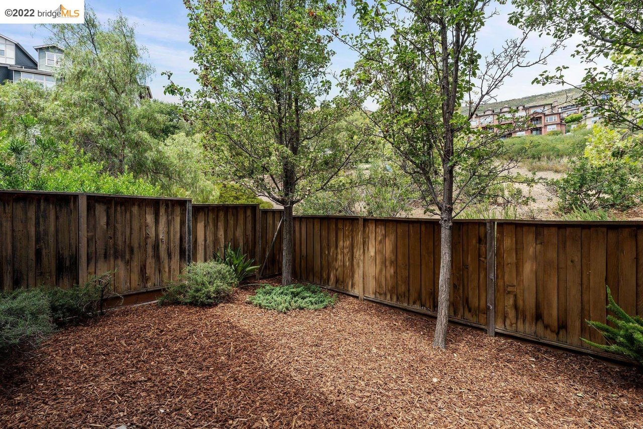 6005 Old Quarry Loop