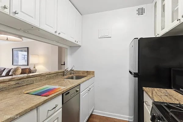 209 East 56th Street #6D