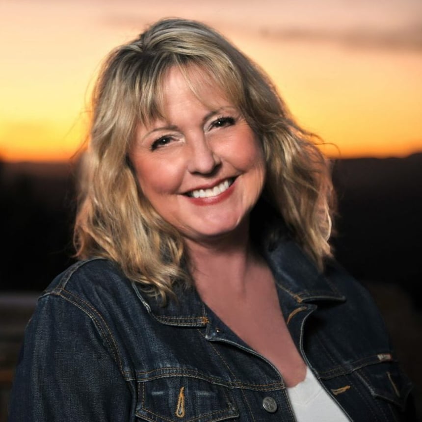 Kelly Smith Murrieta, CA Real Estate Agent Headshot