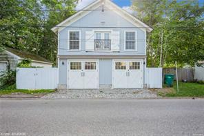 516 Main Street Carriage House