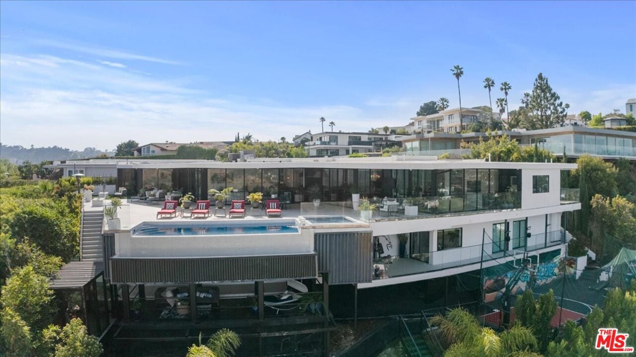 Celestia Estate, Hercules Dr, 90046