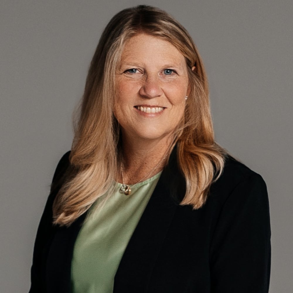Kelly Higgins Fairfield, CT Real Estate Agent Headshot