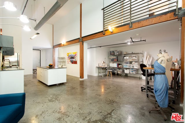 4115 Glencoe Ave #112