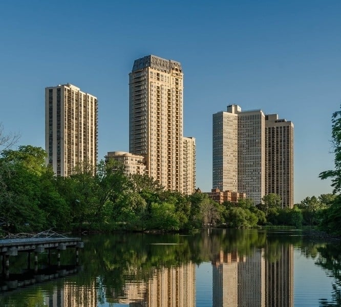Lincoln Park 2550