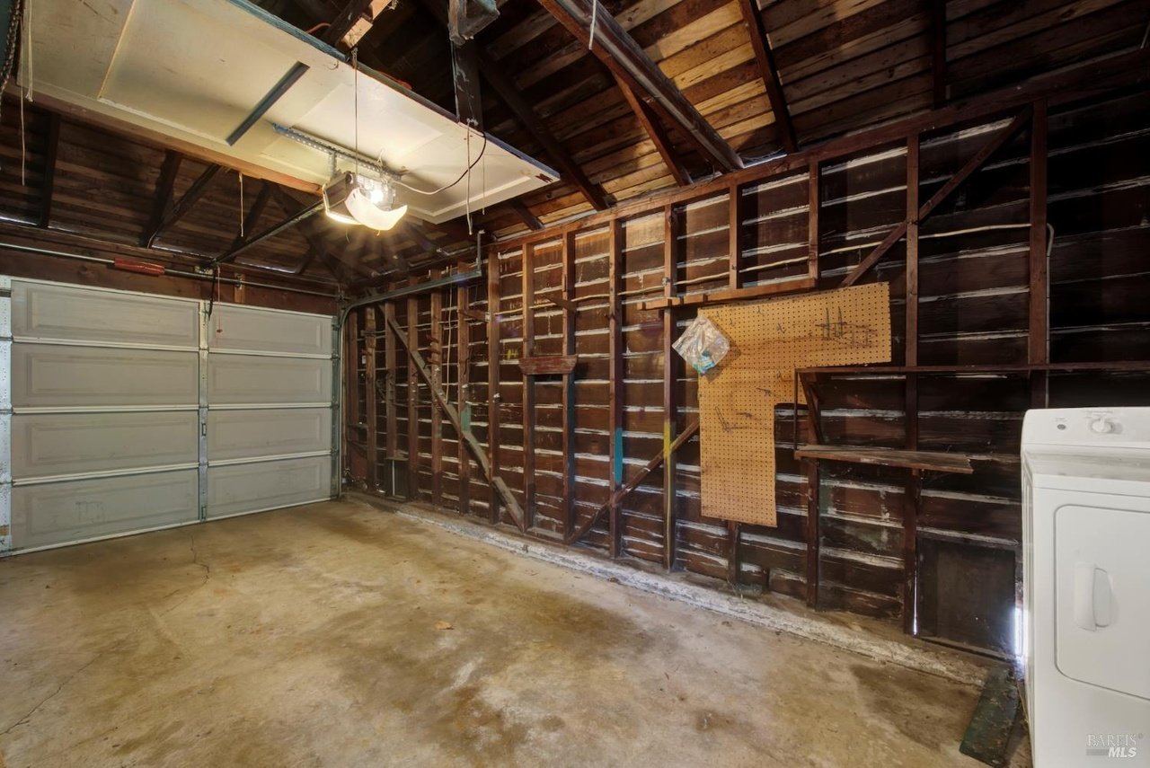 285 Homewood Ave