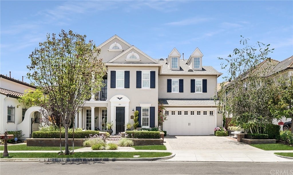 6 Galora Ln