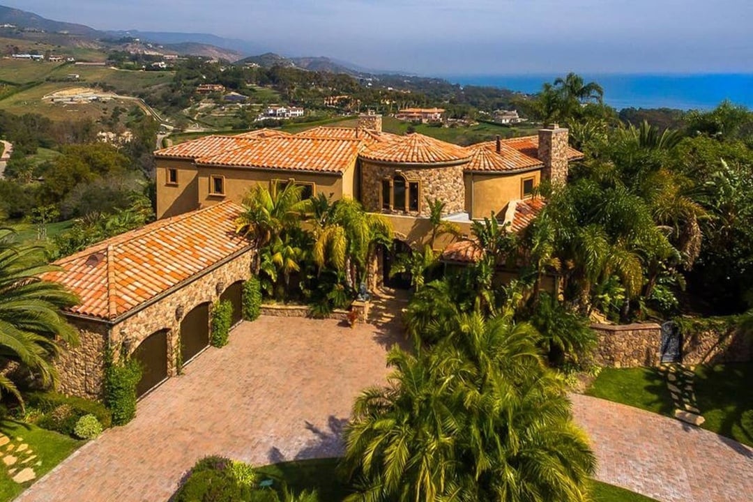 Cascade Villa