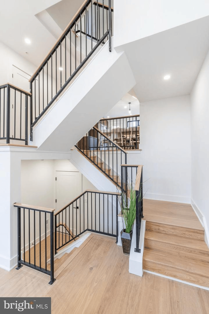 918 S Bonsall St, Philadelphia, PA 19146
