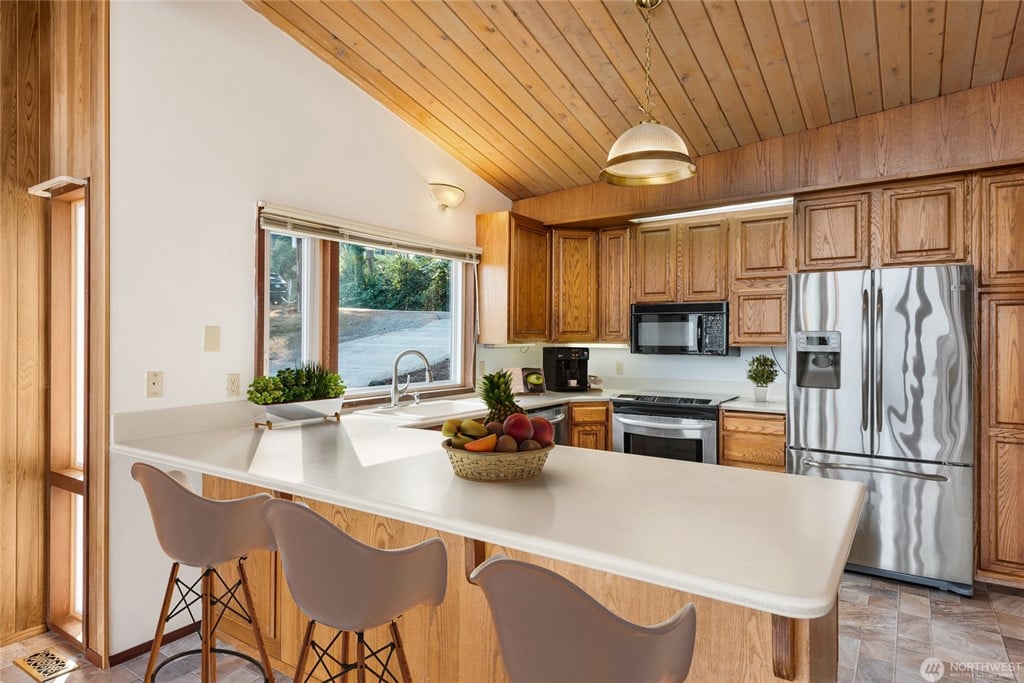 2450 W Lake Sammamish Parkway NE