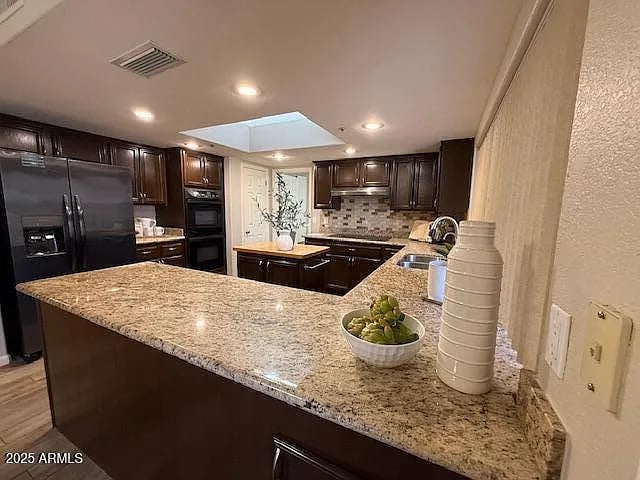 10905 E Tierra Drive
