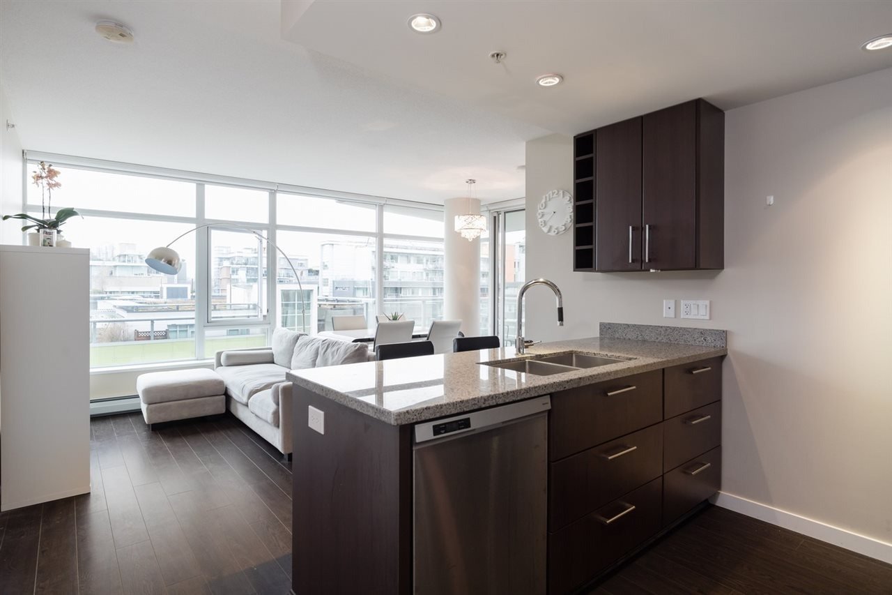 168 W 1st Ave, #604