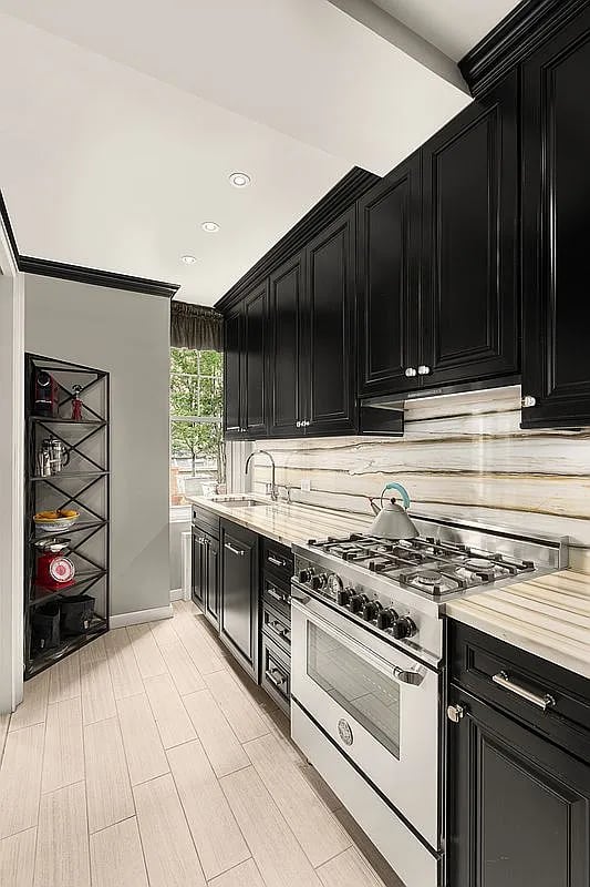 45 Christopher St, #1C