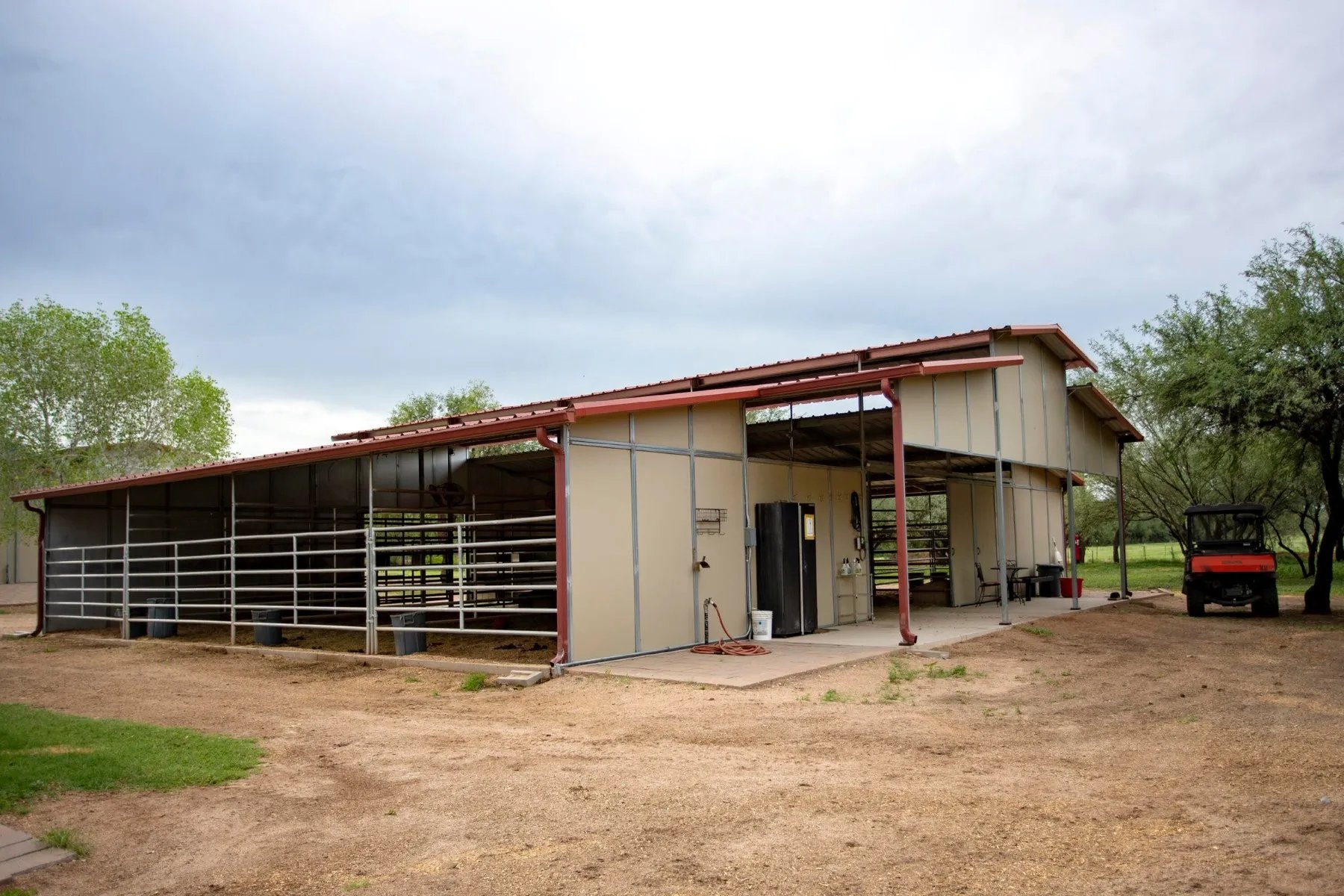 3155 W Elephant Head Rd