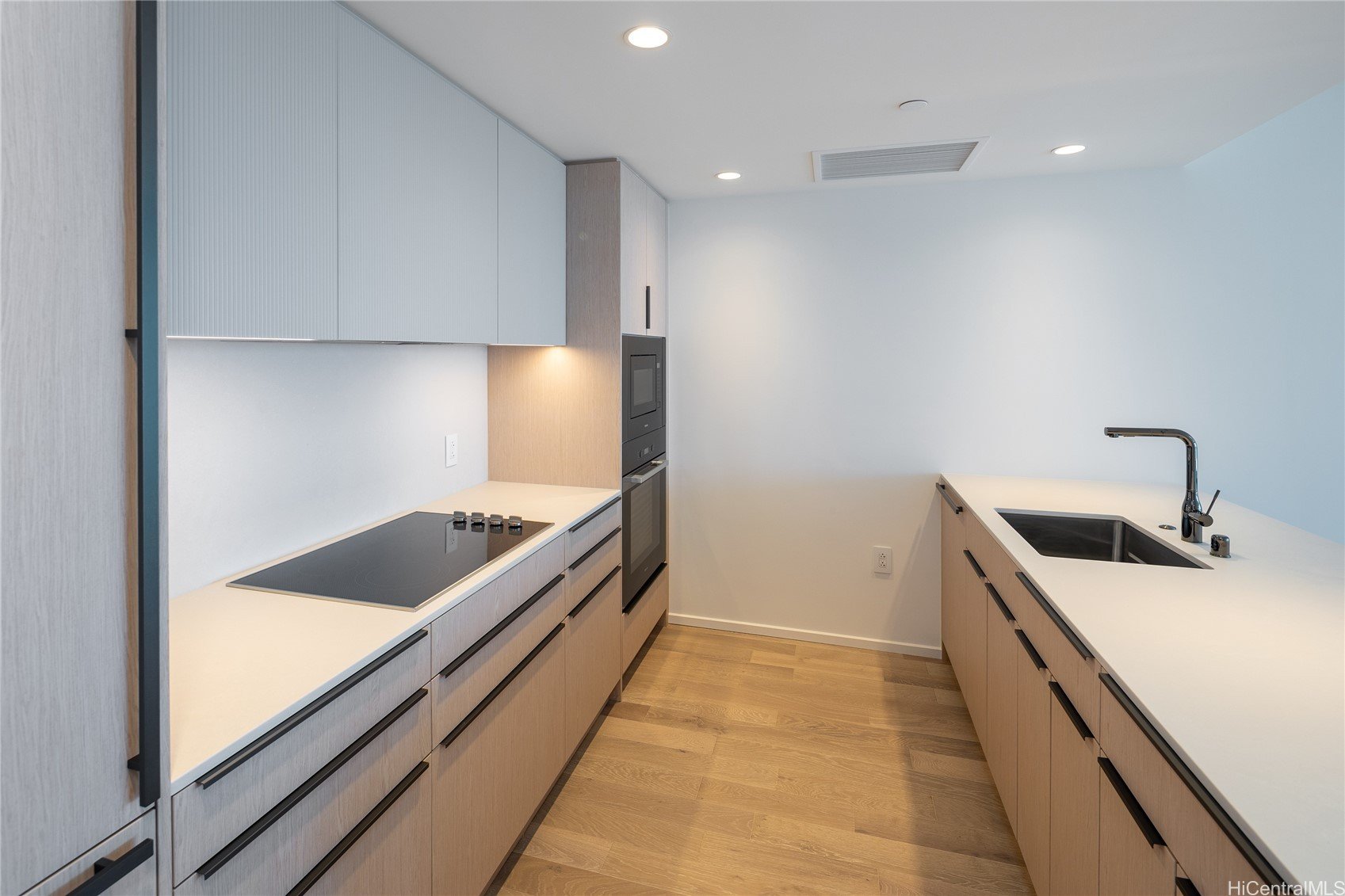 333 Ward Avenue #3101