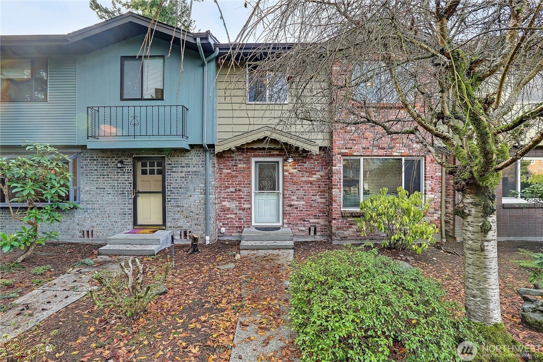 1551 NW 195th #10