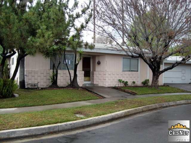 4701 Teesdale Ave. Studio City CA 91604