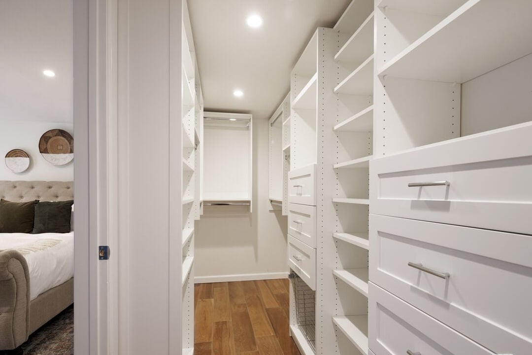 Atlas Estate, Stradella Rd, 90077