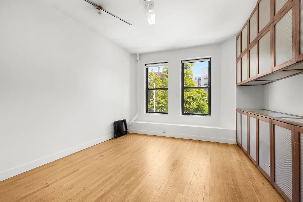 149 Avenue C #2F