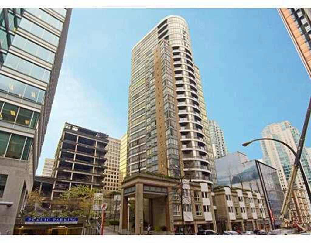 1166 Melville St, #2801