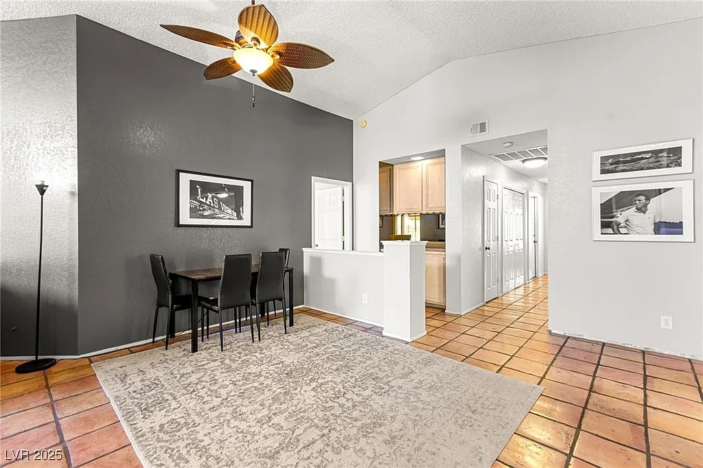 9833 Dardanelle Ct