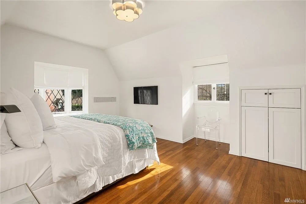 1621 Shenandoah Dr E