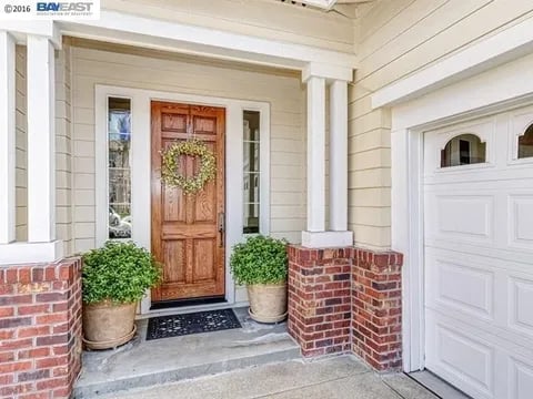 3278 Cranbrook Place