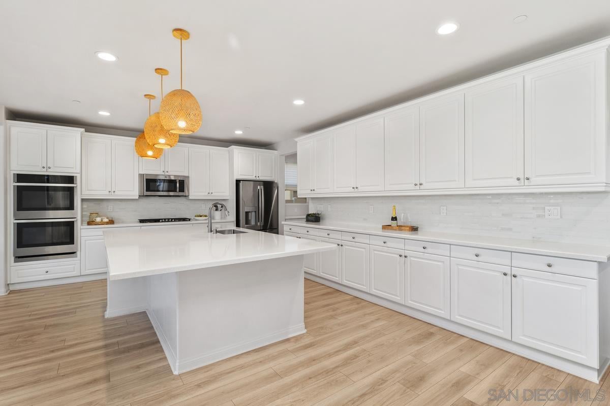 30833 Palette Rd