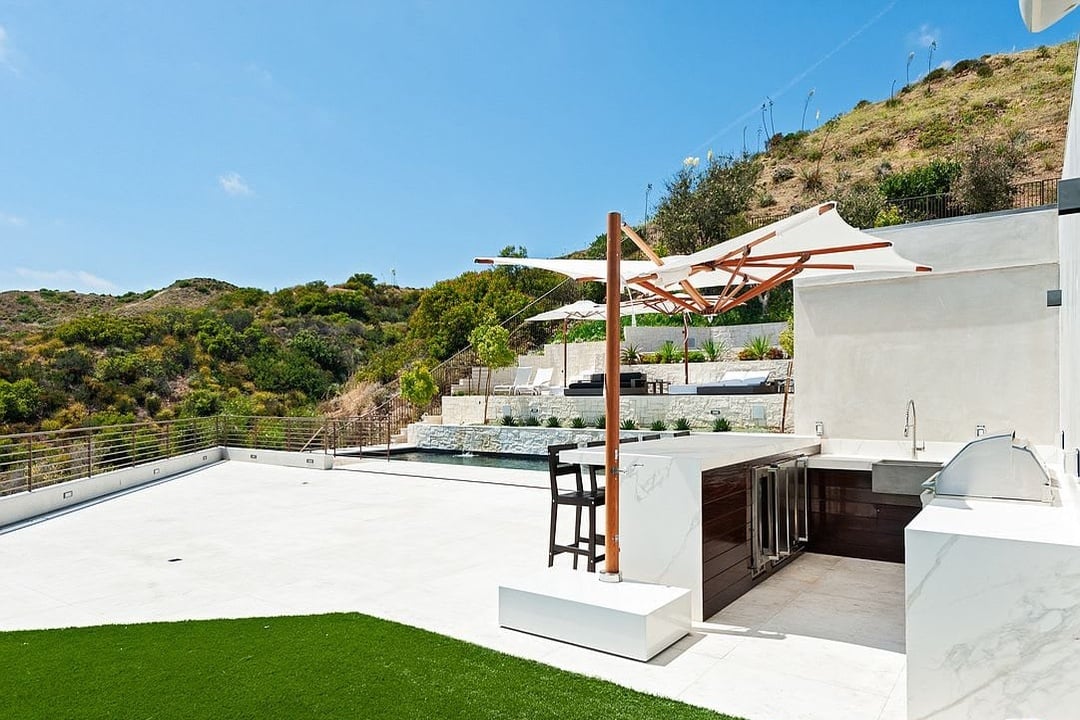 Grove Opulent