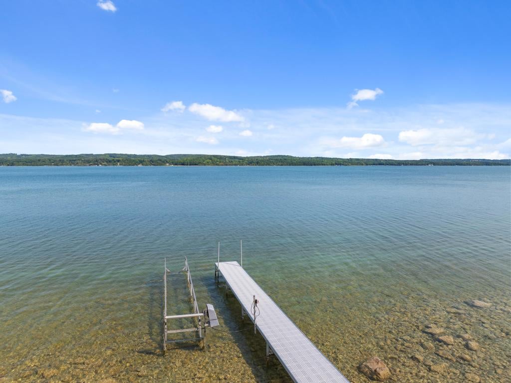 Ferry Rd, Lake Charlevoix