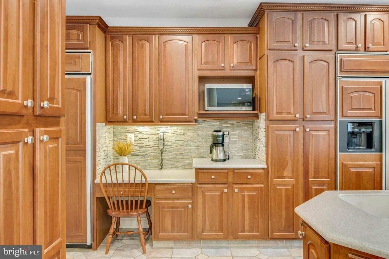 1101 Captain Bell Ct