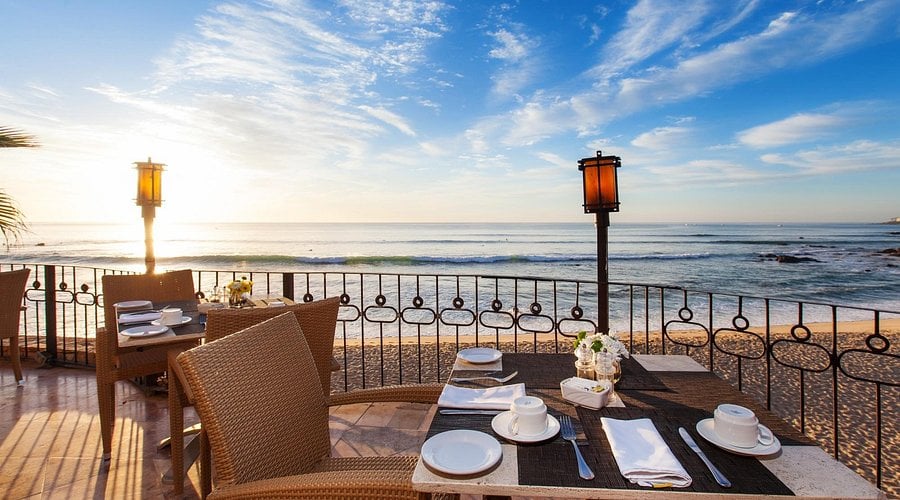 7 Seas Seafood Grille - Image 2