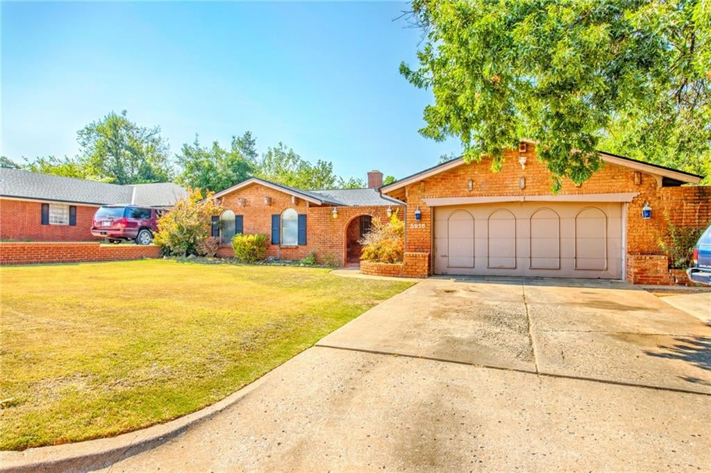 5916 NW 83rd Street