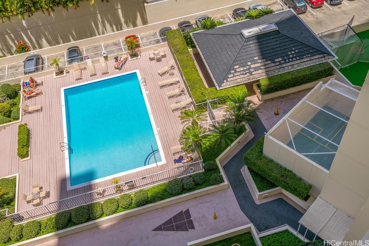 469 Ena Rd #1603, Honolulu 96815